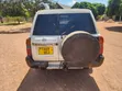 Nissan Patrol 2004 Nyeupe - 2
