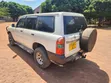 Nissan Patrol 2004 Nyeupe - 3