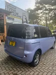 Toyota Sienta 2005 Bluu - 3