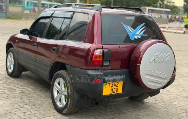 Toyota RAV4 1999 Maroon - 1