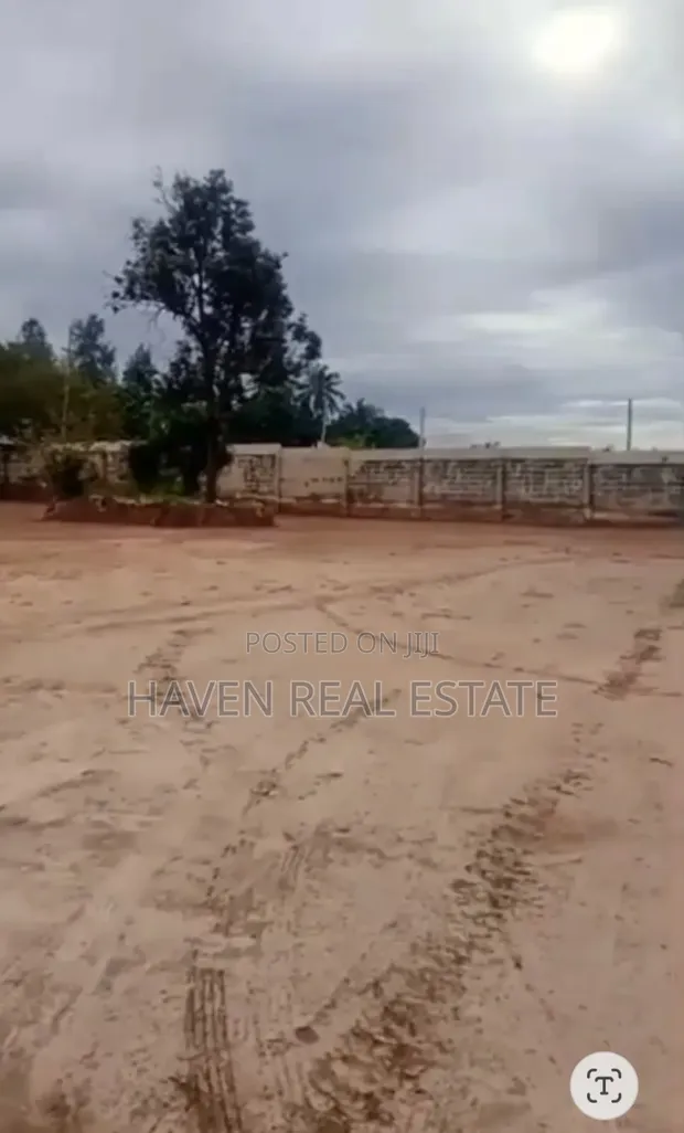 3970 SQM Yard for Sale - Airport Majumba Sita - 1