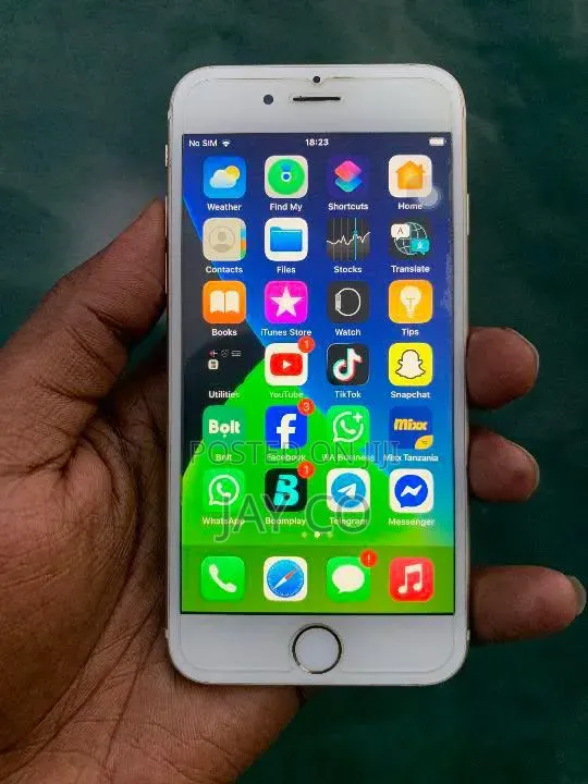Apple iPhone 6s 64GB Gold - 1
