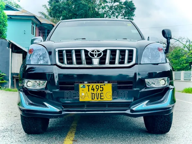 Toyota Land Cruiser Prado 2014 Black - 1