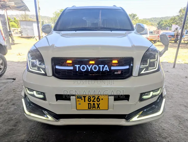 Toyota Land Cruiser Prado 2016 White - 1
