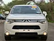Mitsubishi Outlander 2012 White - 2