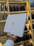 Microsoft Surface Laptop SE 11.6" 8GB RAM 128GB SSD - 5