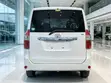 Toyota Noah 2009 White - 2