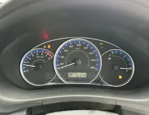 Subaru Forester 2010 Off-White
