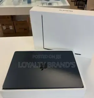 Apple MacBook Air 2025 M4 15-inch 512GB SSD 16GB RAM