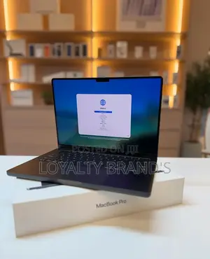 Apple MacBook Pro 2025 M5 14" 512GB SSD 16GB RAM