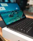 Apple MacBook Pro 2025 M5 14" 1TB SSD 16GB RAM - 2