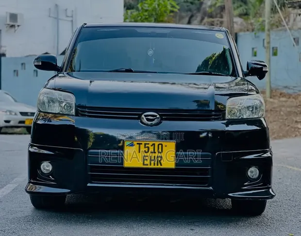 Toyota Corolla Rumion 2010 Black - 1