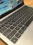 Apple MacBook Air 2022 M2 512GB SSD 8GB RAM - 2