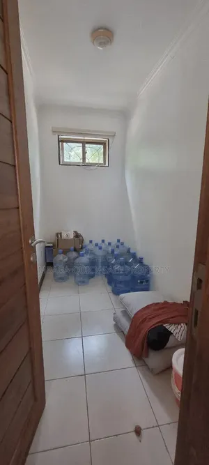 4 Bedroom House for Rent in Masaki