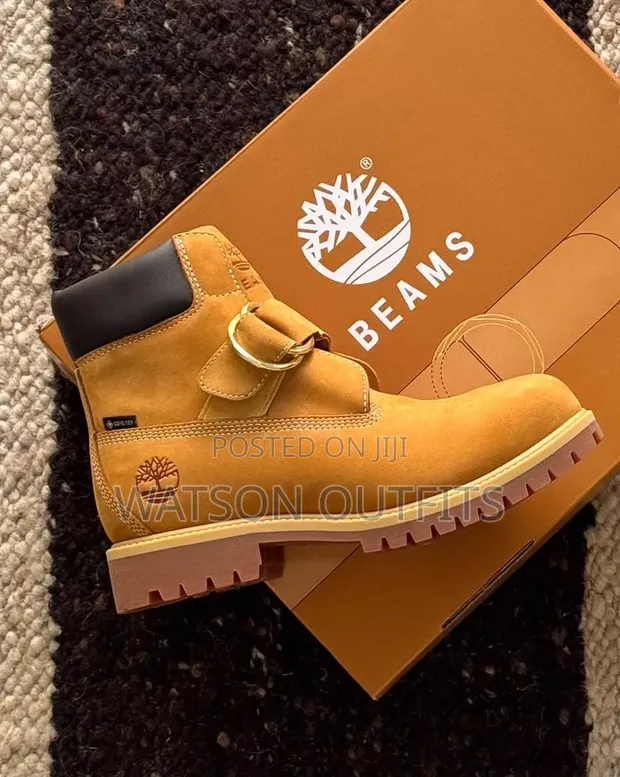 Men's Classic Leather Boots - Timberland - 1