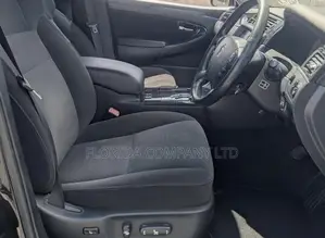 Toyota Crown Athlete 2006 Black