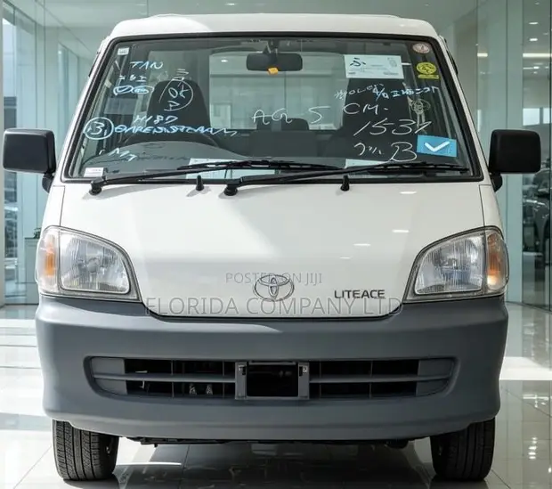 Toyota TownAce 1999 - White - 1