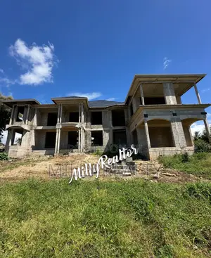 8-Bedroom Unfinished House for Sale in Mbweni Mpiji
