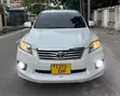 Toyota Vanguard 2011 White - 1