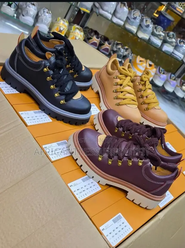Louis Vuitton Derbies - Kamba Nene, Soli Nene ya Mpira - 1