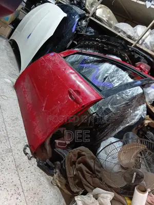 Toyota Ist Front Left Door - Used