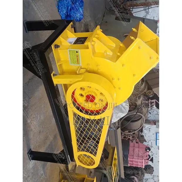 Hammer Crusher for Stone and Rock Crushing - 1