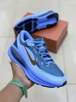 Nike Vomero 18 Running Shoes - 4