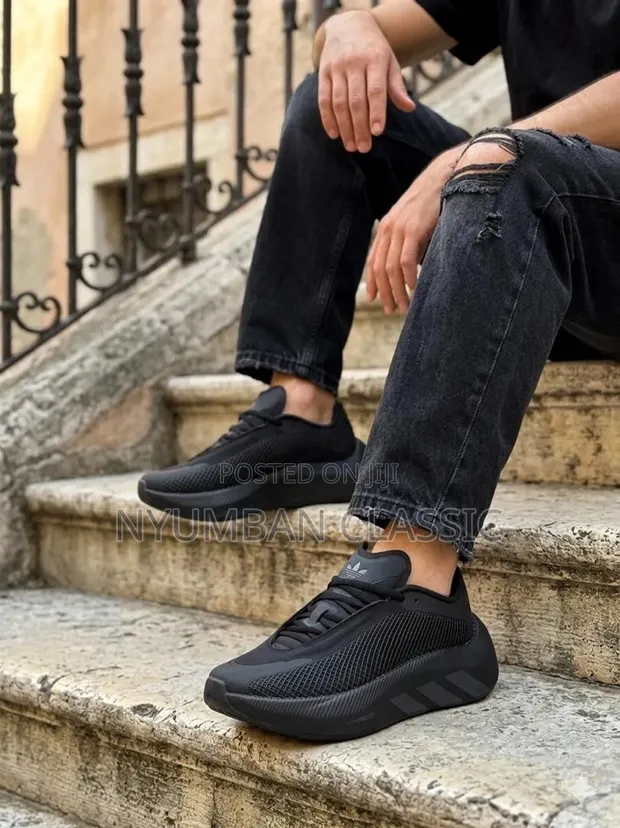 Adidas Hyperboost Men's Sneakers - 1