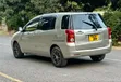 Toyota Raum 2005 Silver - 4