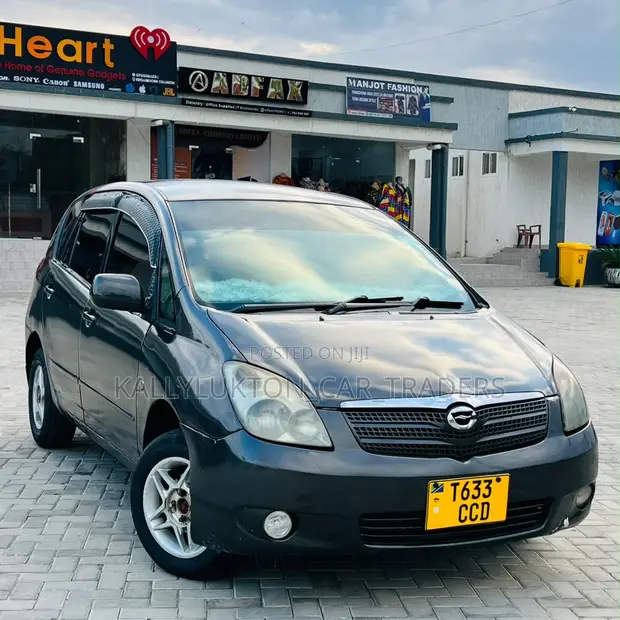 Toyota Corolla Spacio 2005 Black - 1