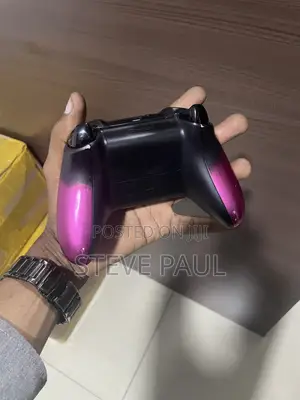 Used Xbox One Controller