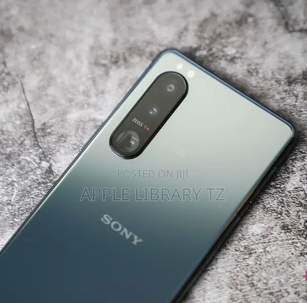 Sony Xperia 5 III 128GB Green - 1