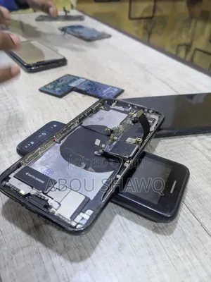 iPhone Screen and Battery Repair