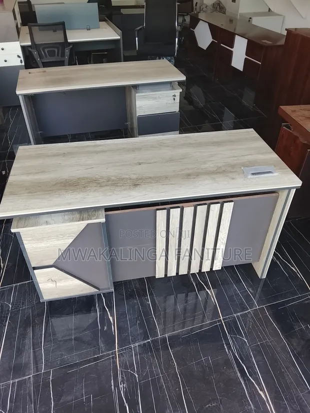Executive Office Table - 140cm, 3 Drawers - 1