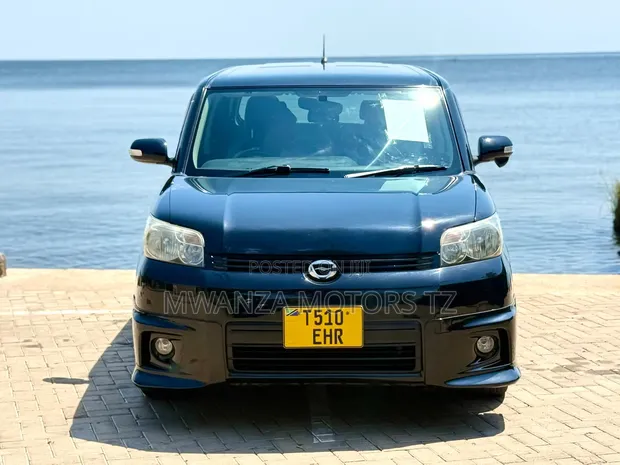 Toyota Corolla Rumion 2007 Black - 1