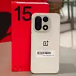 New OnePlus 15 256GB Gold - 1