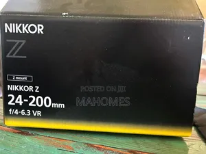 Nikon Z 24-200mm f/4-6.3 VR Lens