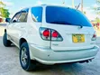 Toyota Harrier 2002 White - 4