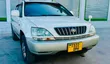 Toyota Harrier 2002 White - 2