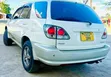 Toyota Harrier 2002 White - 3