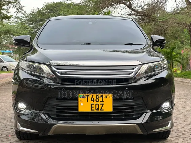 Toyota Harrier 2016 Black - 1