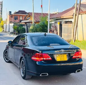 Toyota Crown Athlete 2009 Black