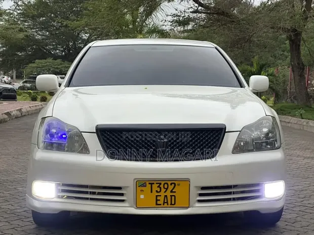 Toyota Crown Athlete 2006 - 1