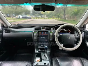 Toyota Crown Athlete 2006