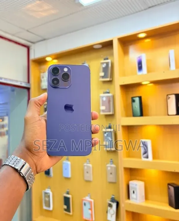 Apple iPhone 14 Pro Max 128GB - 1