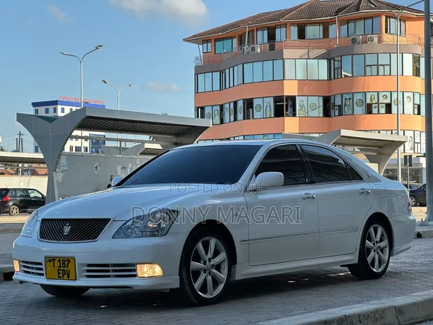 Toyota Crown Athlete 2006 - 1