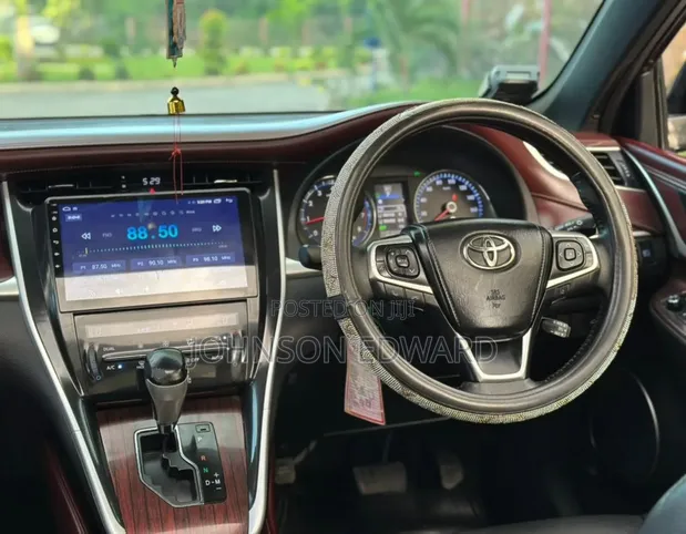 Toyota Harrier 2016 Maroon - 1
