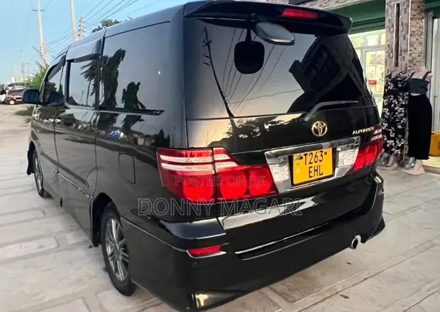 Toyota Alphard 2006 Black - 1