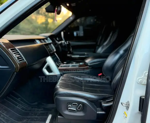 Land Rover Range Rover Vogue 2015 White - 1