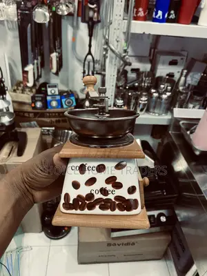 Manual Coffee Grinder - Vintage Design